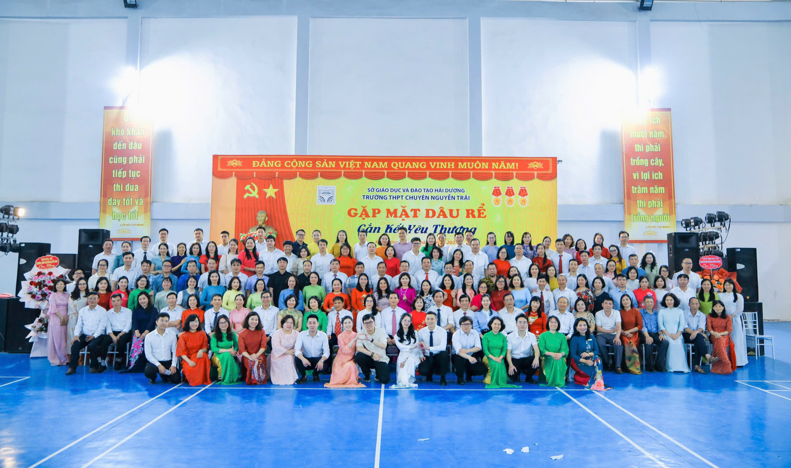 Gặp mặt dâu rể – Gắn kết yêu thương.